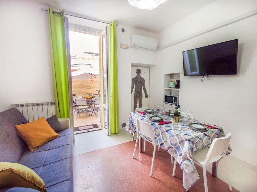 Casa Chiara In Centro Con Corte Privata San Benedetto del Tronto Zewnętrze zdjęcie