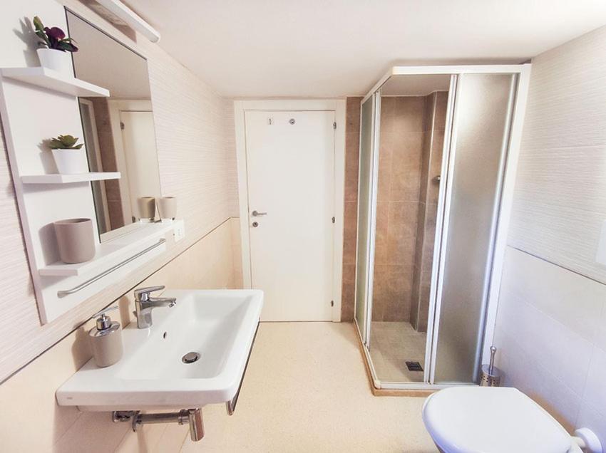 Casa Chiara In Centro Con Corte Privata San Benedetto del Tronto Zewnętrze zdjęcie